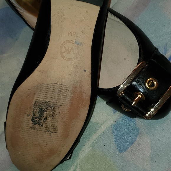Michael Kors  Flats - Picture 3 of 5